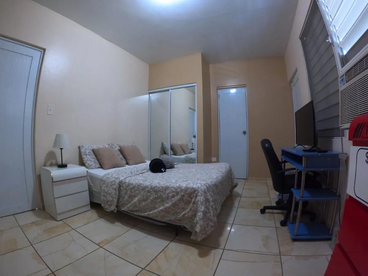Wifi, Workspace , Perfect Location & Parking Ponce Apartamento